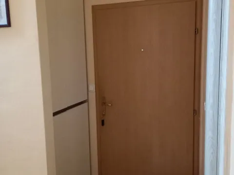 Rent, studio apartment, 29m², Podkošljun, Budva - image 5