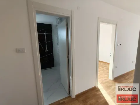 Sale, one bedroom apartment, 38m², Telep, Novi Sad Sve Podlokacije - image 5