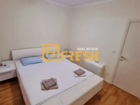 Izdavanje, trosoban stan, 134m², Budva, Crna Gora - image 13