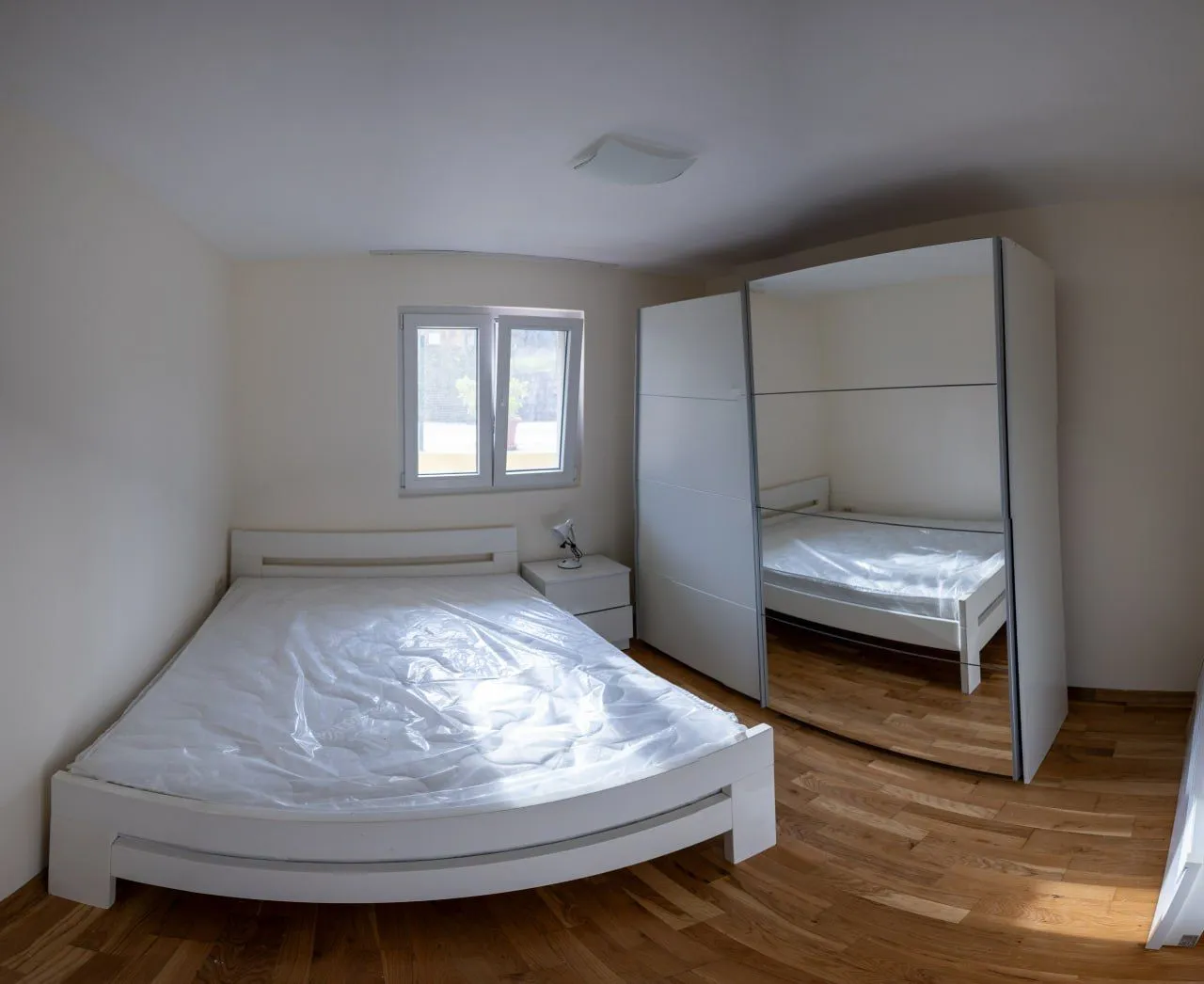 Rent, house, 111m², Lastva Grbaljska, Kotor