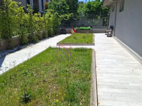 Izdavanje, jednosoban stan, 39m², Stara Varoš, Podgorica - image 8