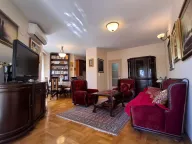 Izdavanje, stan, 96m², Stari Aerodrom, Podgorica - image 1