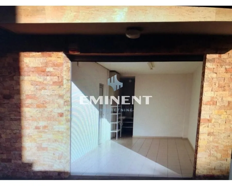Rent, house, 220m², Senjak, Beograd