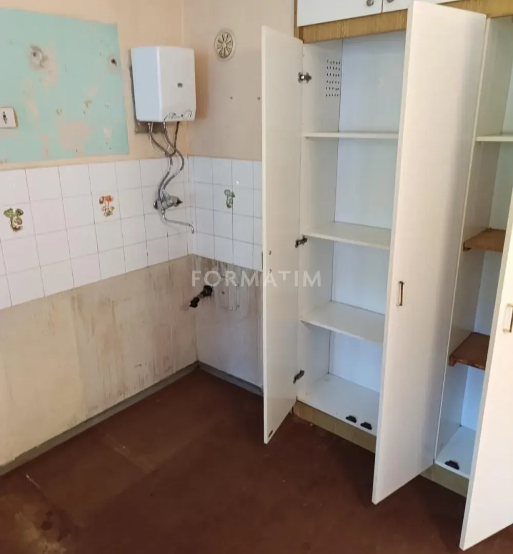Prodaja, dvosoban stan, 45m², Karaburma, Palilula Sve Podlokacije
