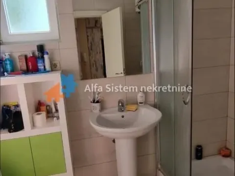 Izdavanje, dvosoban stan, 66m², Senjak, Beograd - image 11