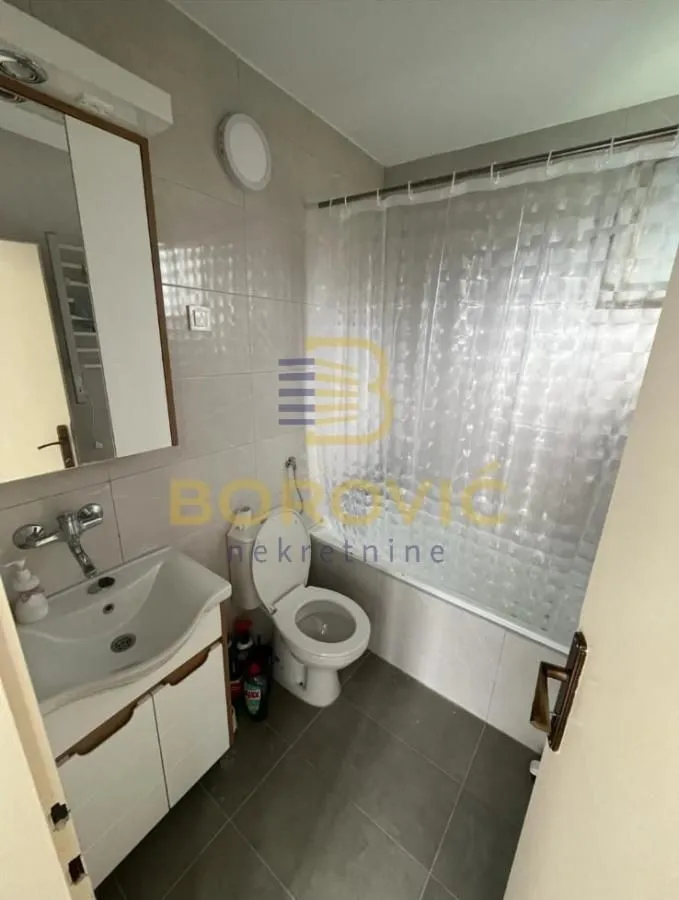 Rent, four bedroom apartment, 100m², Trošarina, Voždovac Sve Podlokacije