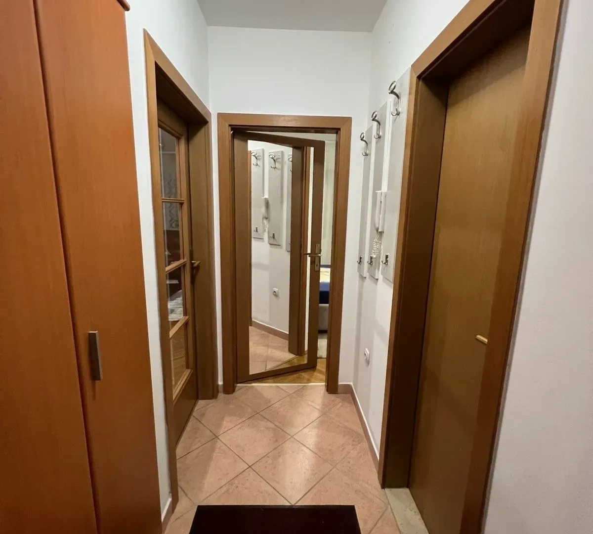 Rent, one bedroom apartment, 43m², Blok 9, Podgorica