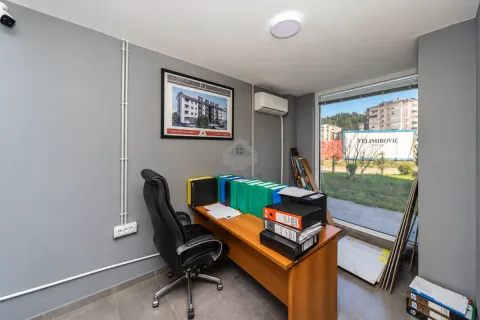 Sale, office space, 93m², Zabjelo, Podgorica - image 12