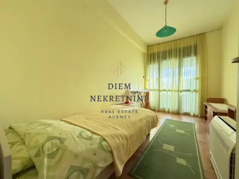 Rent, two bedroom apartment, 76m², Podgorica, Crna Gora - image 4
