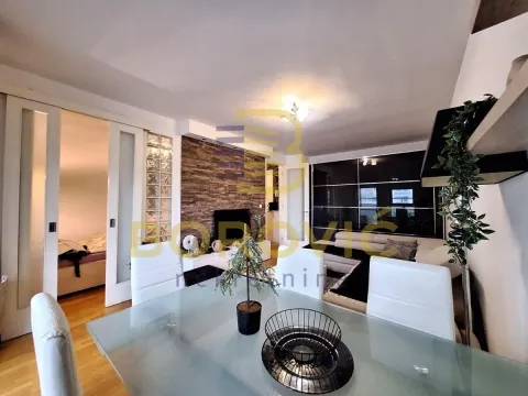 Prodaja, trosoban stan, 68m², Novi Beograd Blok 67, Novi Beograd Sve Podlokacije - image 5