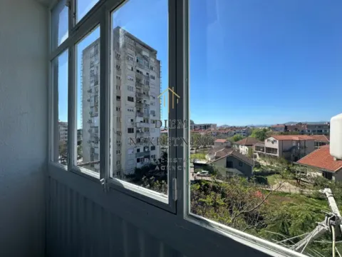Rent, one bedroom apartment, 52m², Preko Morače, Podgorica - image 15