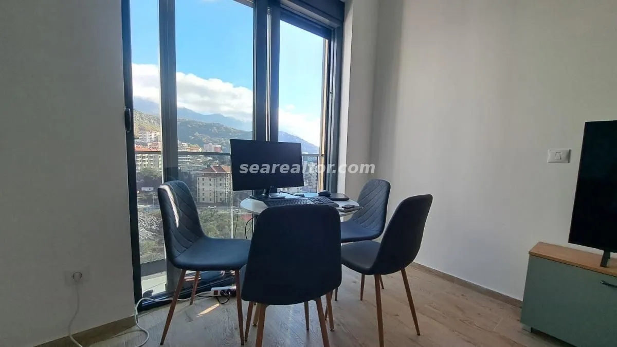 Prodaja, garsonjera, 26m², Bečići, Budva