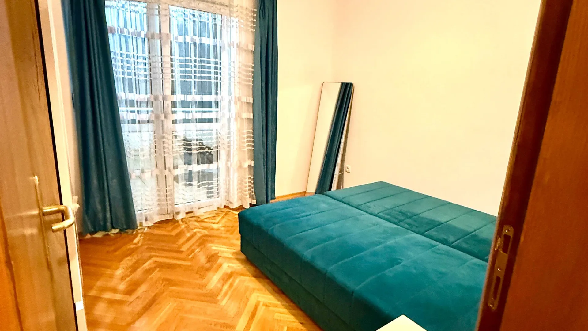 Rent, one bedroom apartment, 50m², Stari Aerodrom, Podgorica