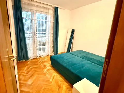 Rent, one bedroom apartment, 50m², Stari Aerodrom, Podgorica - image 7