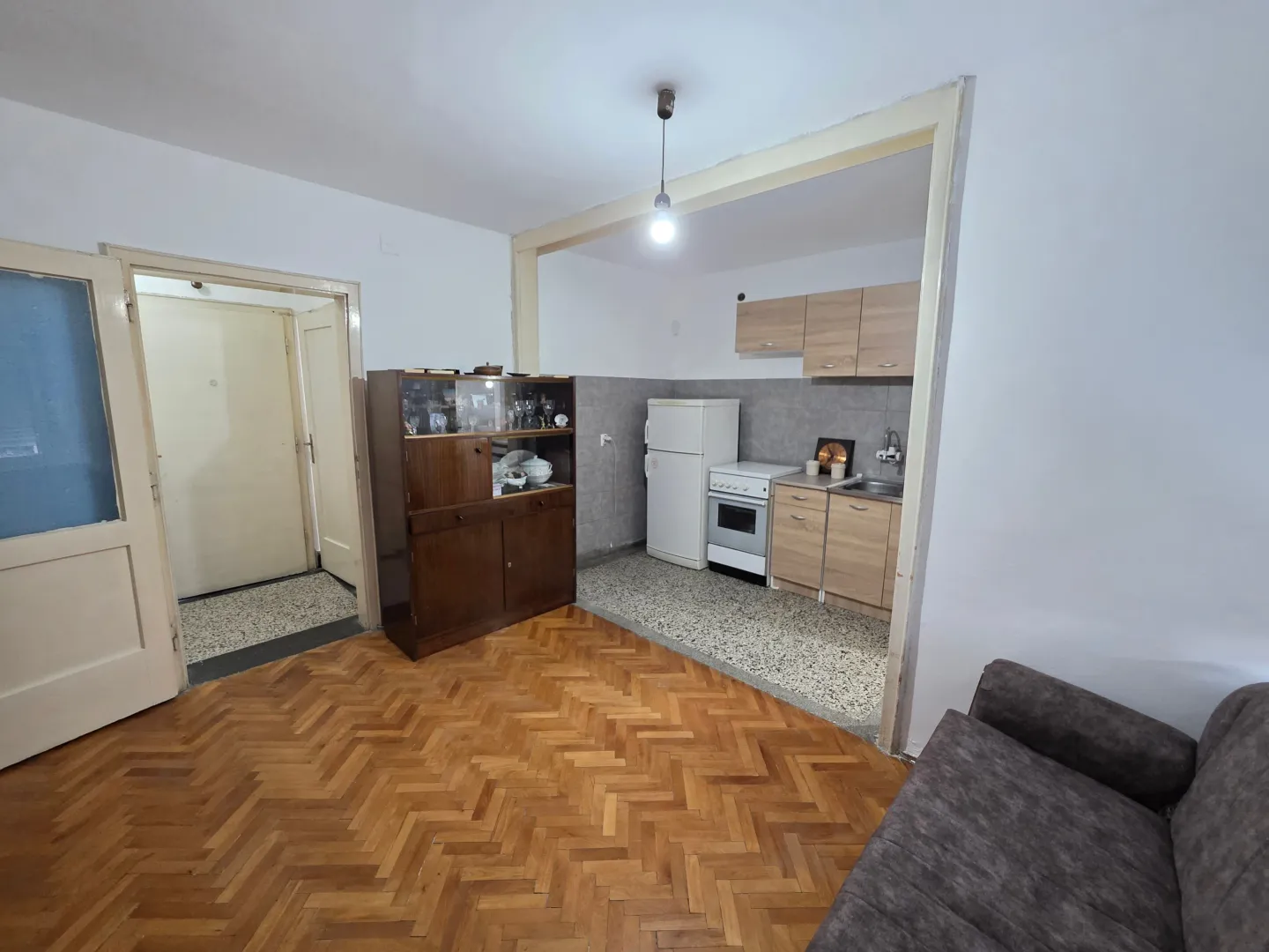 Prodaja, jednosoban stan, 45m², Centar, Podgorica