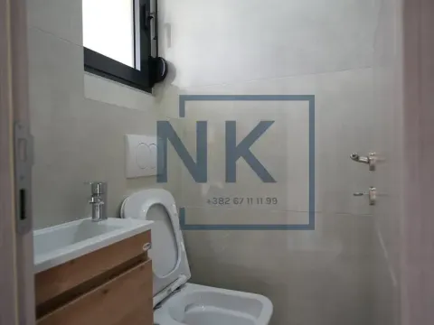 Rent, office space, 95m², Centar, Podgorica - image 11