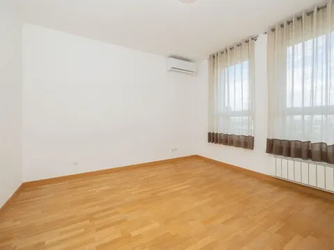 Prodaja, trosoban stan, 101m², Novi Beograd Blok 67, Novi Beograd Sve Podlokacije - image 5