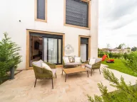 Prodaja, kuća, 145m², Zagorič, Podgorica - image 24