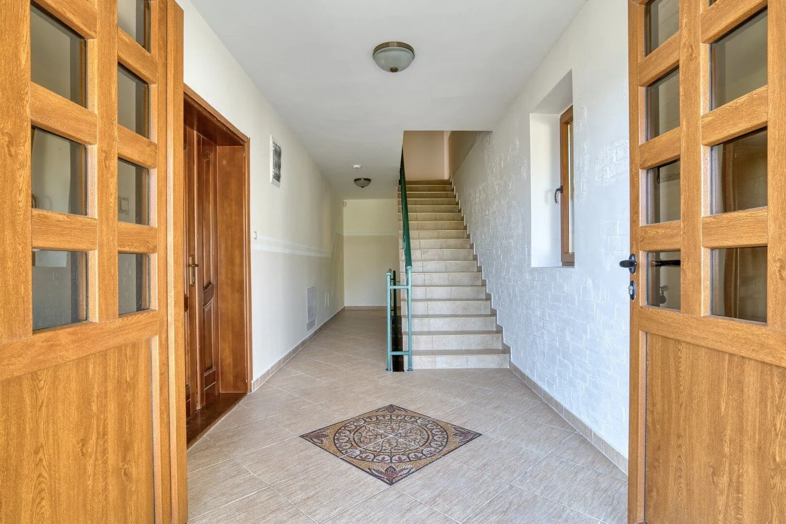 Sale, house, 388m², Petrovac, Budva