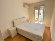 Izdavanje, dvosoban stan, 76m², Central Point, Podgorica - image 2