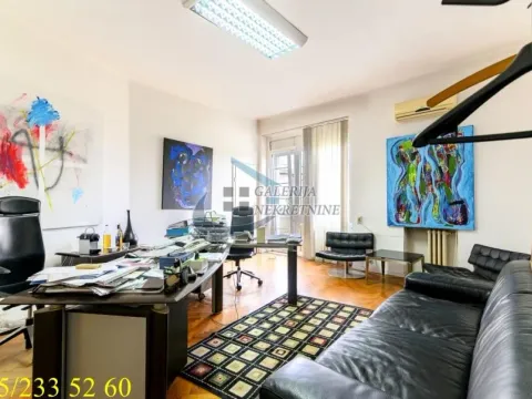 Prodaja, četvorosoban stan, 120m², Stari Grad, Beograd - image 4