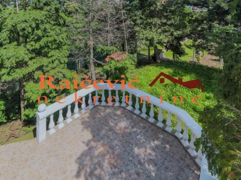 Prodaja, kuća, 370m², Voždovac Sve Podlokacije, Beograd - image 9