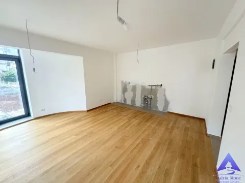 Prodaja, jednosoban stan, 48m², Bečići, Budva - image 4