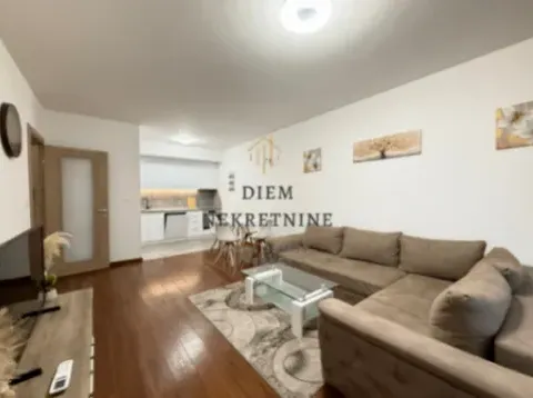 Rent, two bedroom apartment, 72m², Master Kvart, Podgorica - image 10