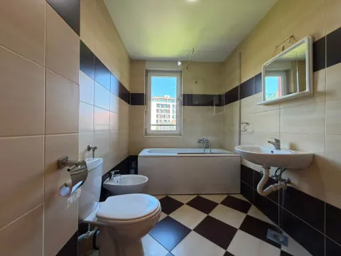 Rent, three bedroom apartment, 107m², Vezirov Most, Podgorica - image 10
