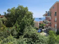 Rent, two bedroom apartment, 113m², Petrovac, Budva - image 5