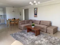 Izdavanje, trosoban stan, 125m², Rafailovići, Budva - image 9