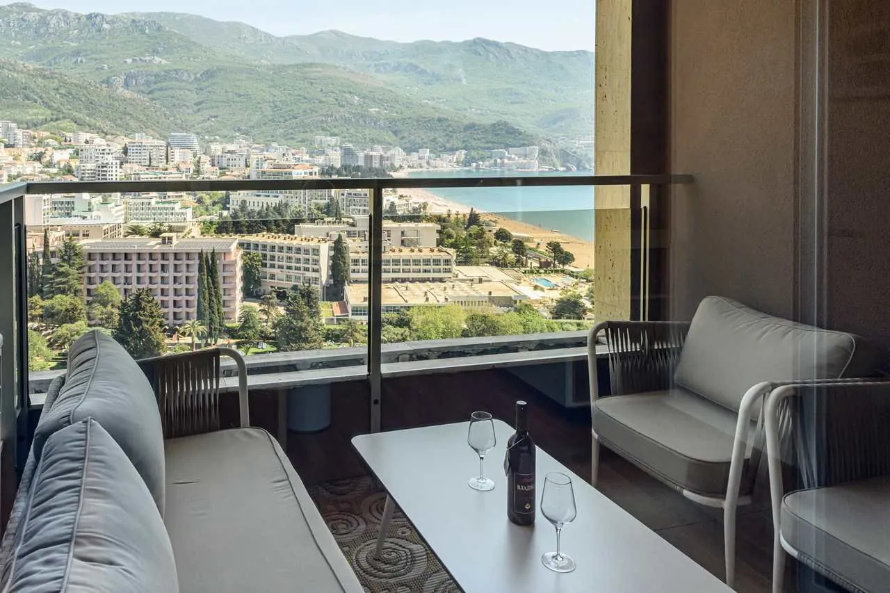 Rent, two bedroom apartment, 76m², Budva, Crna Gora