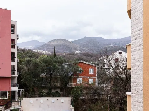 Sale, one bedroom apartment, 74m², Pržno, Budva - image 11