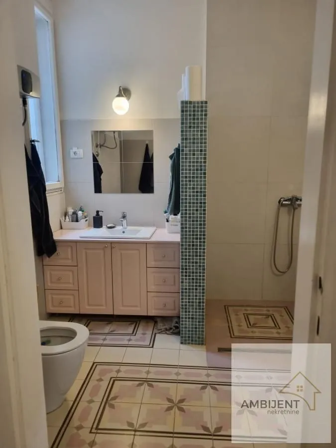 Sale, three bedroom apartment, 66m², Obilićev Venac, Beograd