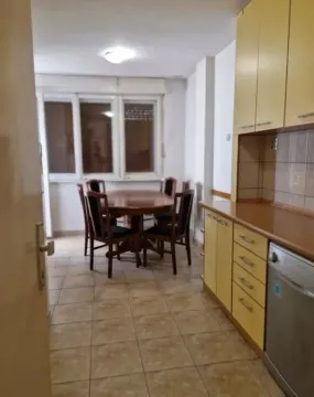 Izdavanje, jednosoban stan, 58m², Preko Morače, Podgorica - image 4