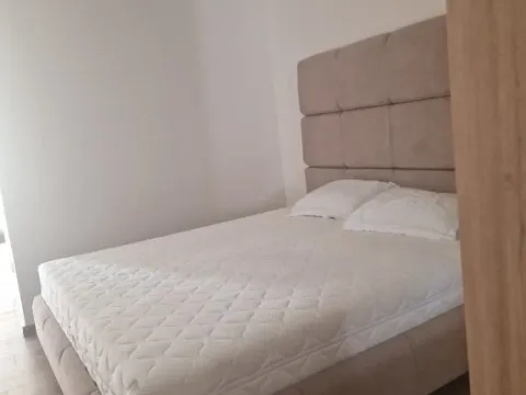 Rent, studio apartment, 46m², Gradiošnica, Tivat - image 6