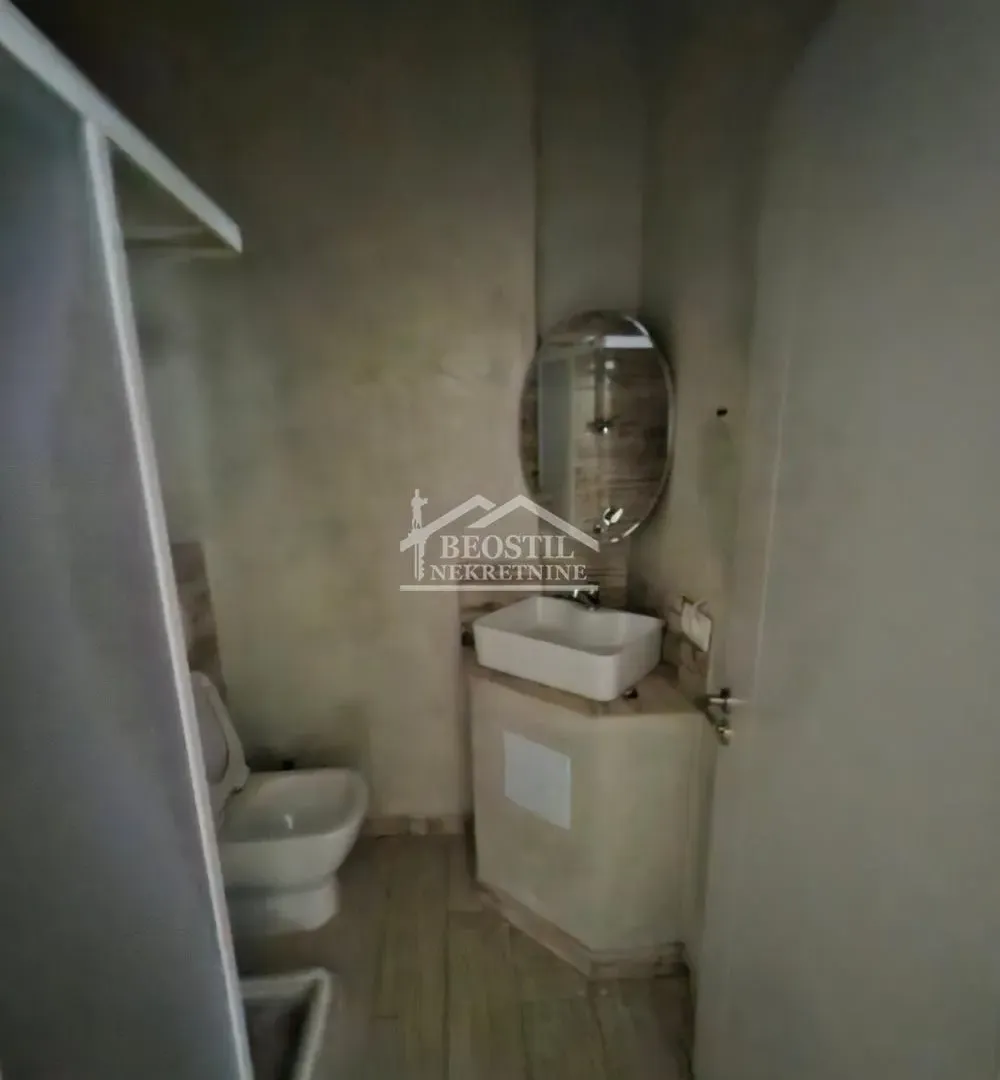 Rent, office space, 594m², Stari Grad, Beograd