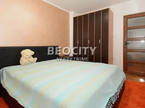 Sale, house, 380m², Meljak, Barajevo - image 16