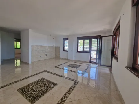 Sale, two bedroom apartment, 120m², Bečići, Budva - image 24