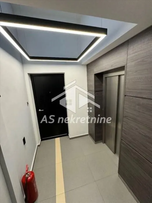 Rent, three bedroom apartment, 100m², Savski Venac, Beograd