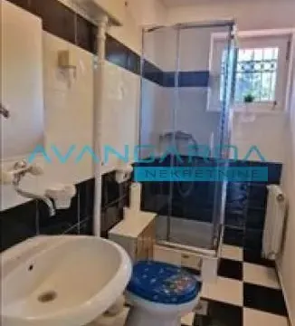 Izdavanje, četvorosoban stan, 210m², Višnjička Banja, Palilula Sve Podlokacije - image 18