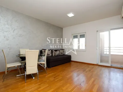 Rent, one bedroom apartment, 50m², City Kvart, Podgorica - image 3