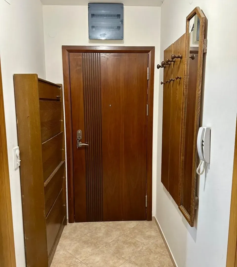 Prodaja, dvosoban stan, 49m², Centar, Bar