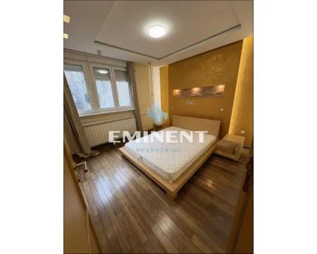 Izdavanje, dvosoban stan, 64m², Kalenić Pijaca, Vračar Sve Podlokacije - image 11