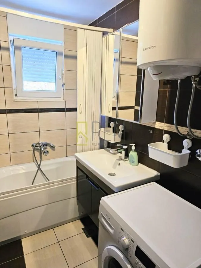 Prodaja, dvosoban stan, 80m², Zagorič, Podgorica