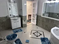 Izdavanje, trosoban stan, 85m², Senjak, Beograd - image 20