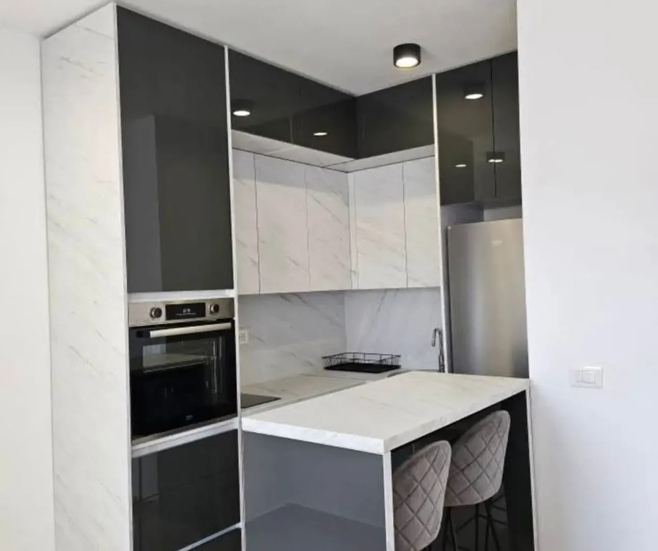 Rent, one bedroom apartment, 42m², Stari Aerodrom, Podgorica