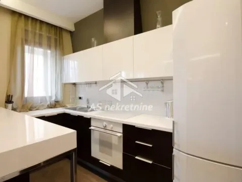 Izdavanje, stan, 160m², Crveni Krst, Beograd - image 10
