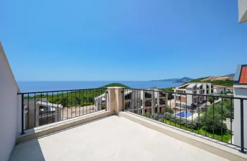 Prodaja, kuća, 223m², Reževići, Budva - image 2