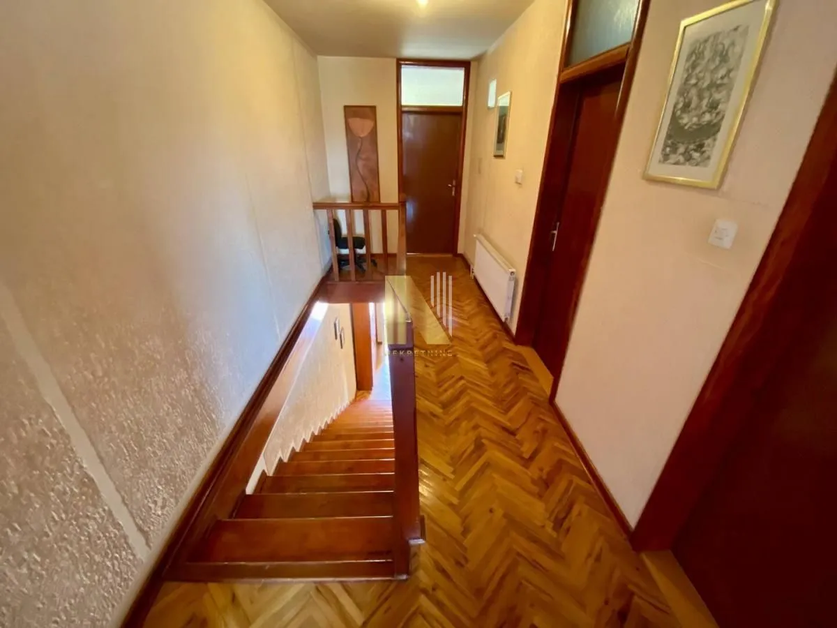 Sale, house, 296m², Sremska Kamenica, Petrovaradin